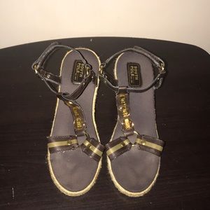 Women’s size 7.5 South Pole sandals